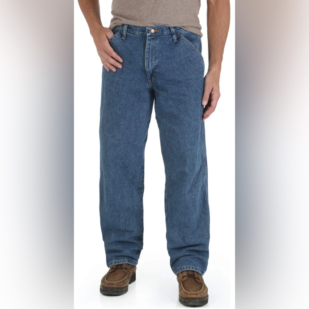 Rustler Classic Blue Relaxed‎ Straight Jeans. Men size 36x29